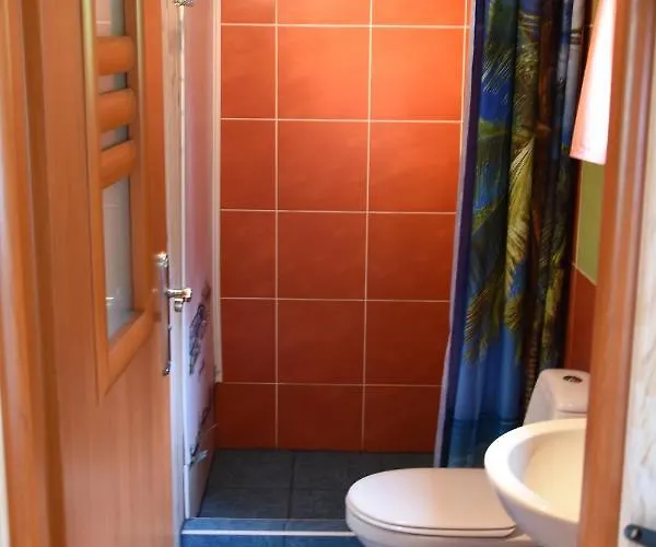 Jaktstuga Bursztynowe Rusinowo (Slawno)